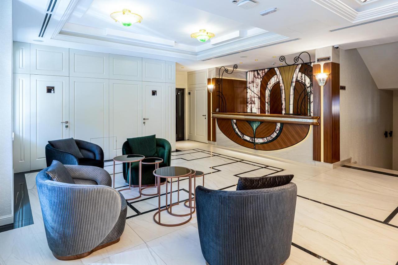 Hotel Carolin Calimanesti Exterior photo